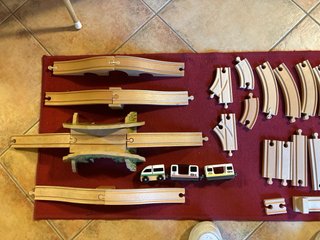 Set trenino legno binari e accessori