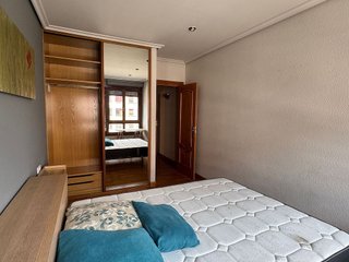 Piso en alquiler en Ermitagaña - Mendebaldea en Pamplona