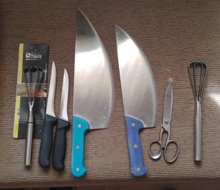 Conjunto cuchillos pescadería