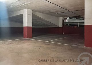 Garaje en alquiler en La Sagrera en Barcelona