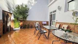 Casa adosada en venta en Loja