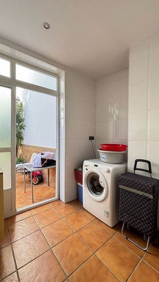 Casa adosada en venta en Loja