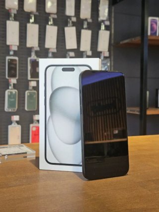 IPHONE 15 PLUS 256GB NEGRO 87% BATERÍA