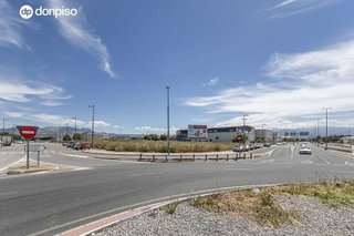 Solar en venta en Barrio de Zaidín en Granada