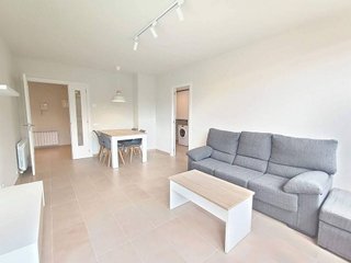 Piso en alquiler en Estadi-Horta Vermella-Santa Anna en Vic