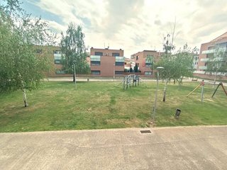 Piso en alquiler en Estadi-Horta Vermella-Santa Anna en Vic