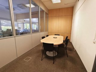 Oficina en alquiler en Pedró en Cornellà de Llobregat