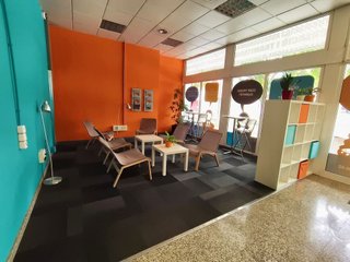 Oficina en alquiler en Pedró en Cornellà de Llobregat