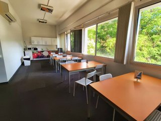 Oficina en alquiler en Pedró en Cornellà de Llobregat