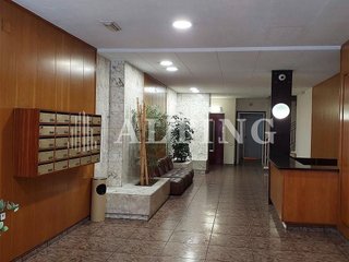 Oficina en alquiler en La Sagrada Família en Barcelona