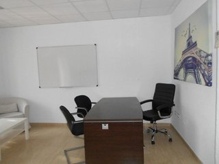 Oficina en alquiler en El Carmen en Murcia