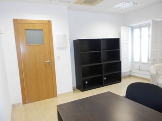 Oficina en alquiler en El Carmen en Murcia