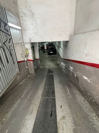 Garaje en venta en El Congrés i els Indians en Barcelona