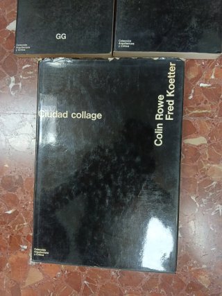 "Colección Arquitectura y Crítica"
