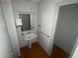 Local comercial en venta en Agra del Orzán - Ventorrillo - Vioño en Coruña (A)