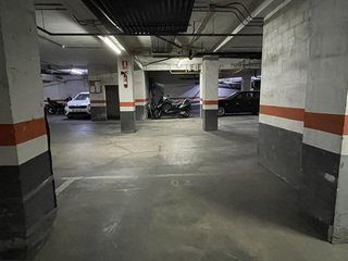 Garaje en venta en La Marina de Port en Barcelona