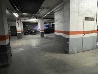 Garaje en venta en La Marina de Port en Barcelona