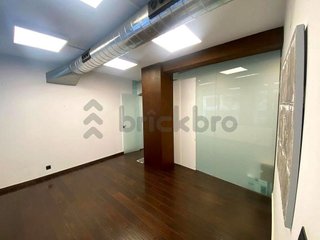 Oficina en alquiler en Sants en Barcelona