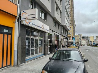 Local comercial en alquiler en Os Mallos - San Cristóbal en Coruña (A)