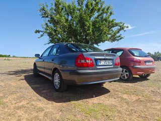Mitsubishi Carisma 2002