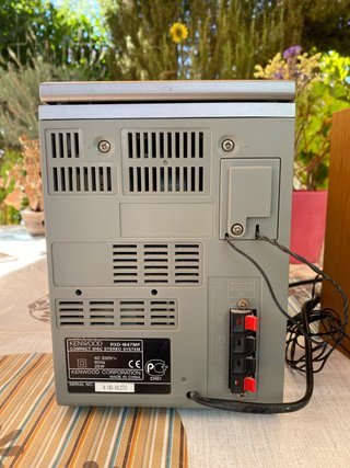 Sistema Hi-Fi Kenwood Compacto