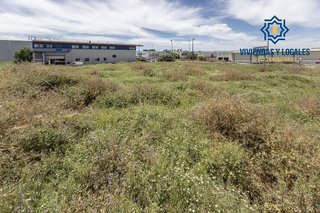 Solar en venta en Barrio de Zaidín en Granada