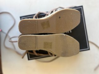Sandalias cuña rosa atadas