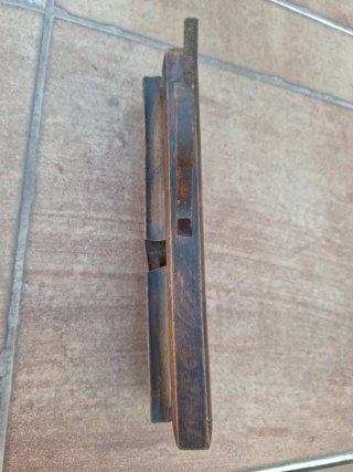Cepillo de carpintero antiguo