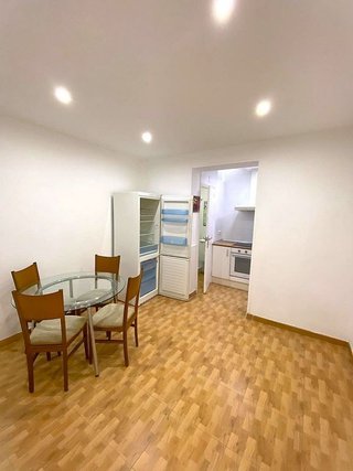 Local comercial en alquiler en Les Corts en Barcelona