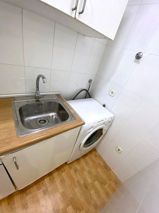 Local comercial en alquiler en Les Corts en Barcelona