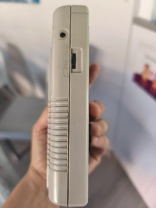 Nintendo Game Boy Beige 1989