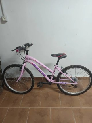 Bicicleta infantil rosa