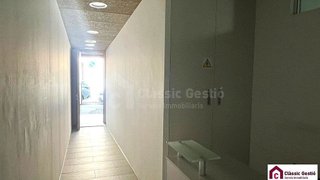 Local comercial en alquiler en Sant Pere en Terrassa