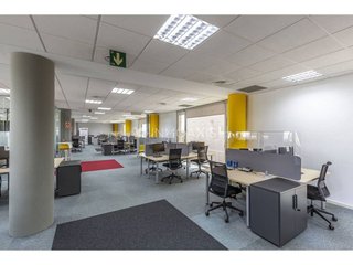 Edificio en alquiler en Onze de setembre - Sant Jordi en Prat de Llobregat, El