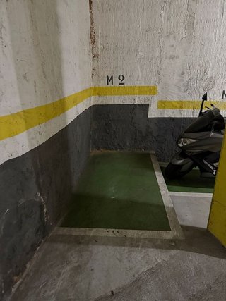 Garaje en venta en El Putxet i el Farró en Barcelona