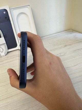 iPhone 17 Pro Max Azul