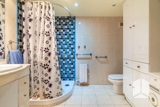Piso en venta en El Castell-Poble Vell en Castelldefels