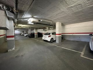Garaje en venta en La Marina de Port en Barcelona