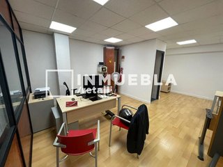 Oficina en alquiler en Vila de Gràcia en Barcelona