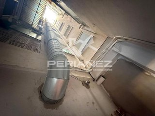 Local comercial en alquiler en Centre en Prat de Llobregat, El