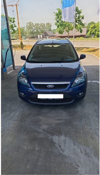 FORD FOCUS SW — Familiar