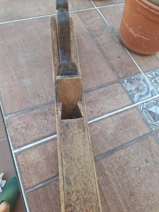 Cepillo carpintero antiguo madera
