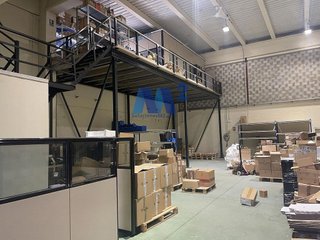 Nave industrial en venta en La Estación en Azuqueca de Henares