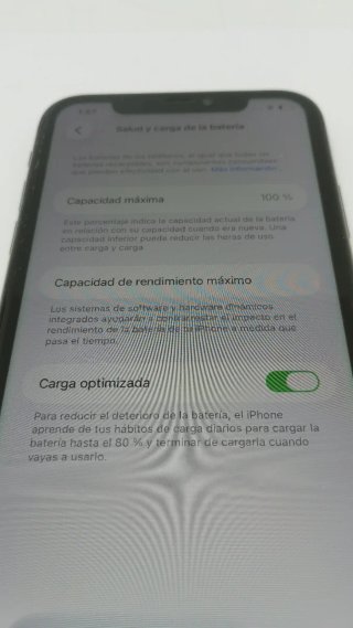 E586838-0 iPhone 11 128GB