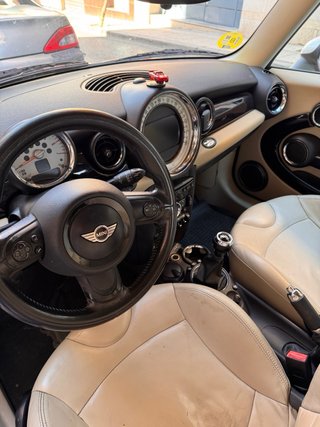 MINI Cooper 2010