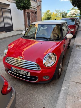 MINI Cooper 2010