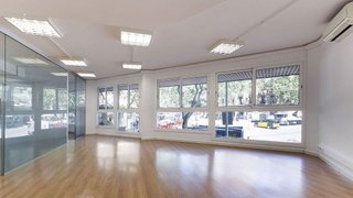 Oficina en alquiler en Sant Antoni en Barcelona