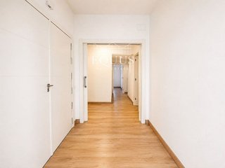 Oficina en alquiler en Les Tres Torres en Barcelona