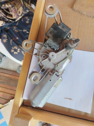 Motor elevalunas Bosch 12V VW 1J6 955 711 C