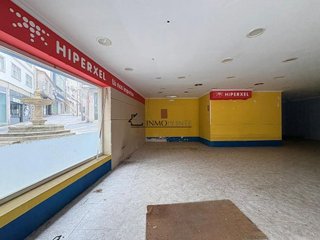 Local comercial en alquiler en Centro - Echegaray en Pontevedra